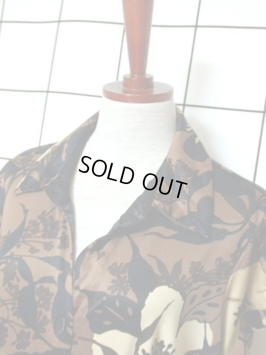 画像9: レトロモダン 花柄 ブラウン ブラック ベージュ レトロ 半袖 USA古着 ヴィンテージワンピース【7030】 (9)