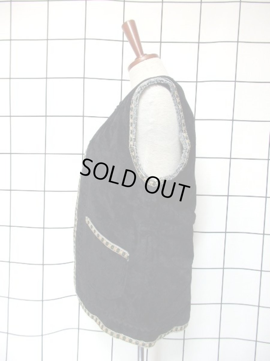 画像6: レトロベスト チロルテープ リボン装飾 裏地ボアで暖か 70's ブラック 黒 フォークロア 古着 (6)