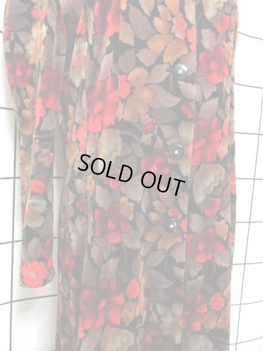 画像9: ベロア 花柄 長袖 昭和レトロ 国産古着 レトロワンピース【7123】 (9)