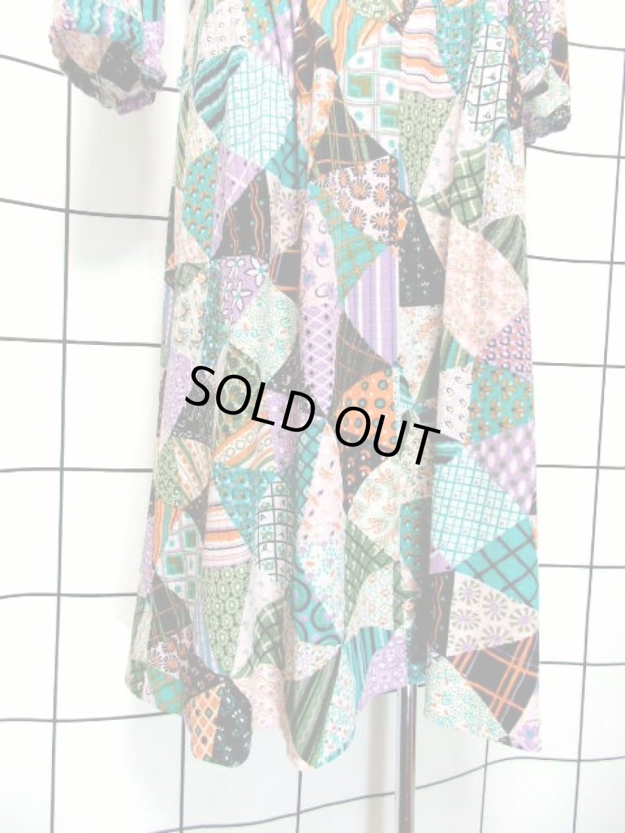 画像12: レトロワンピース チェック柄 ドット柄 花柄 首元リボン 長袖 古着 (12)