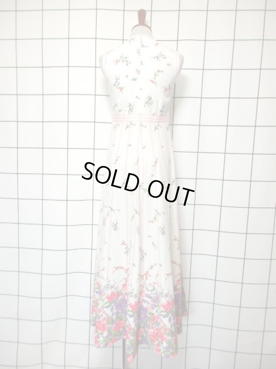 画像5: パーティースタイルにもおすすめ ホワイト 白 70's 花柄 ストライプ レトロ ヨーロッパ古着 ヴィンテージドレス【7160】 (5)