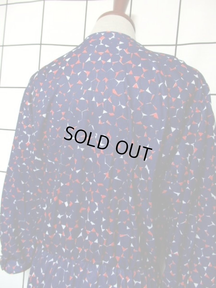 画像6: フロントホワイトレース ネイビー ふんわり袖 上品 レトロ 長袖 ヨーロッパ古着 ヴィンテージドレス 【6349】  (6)