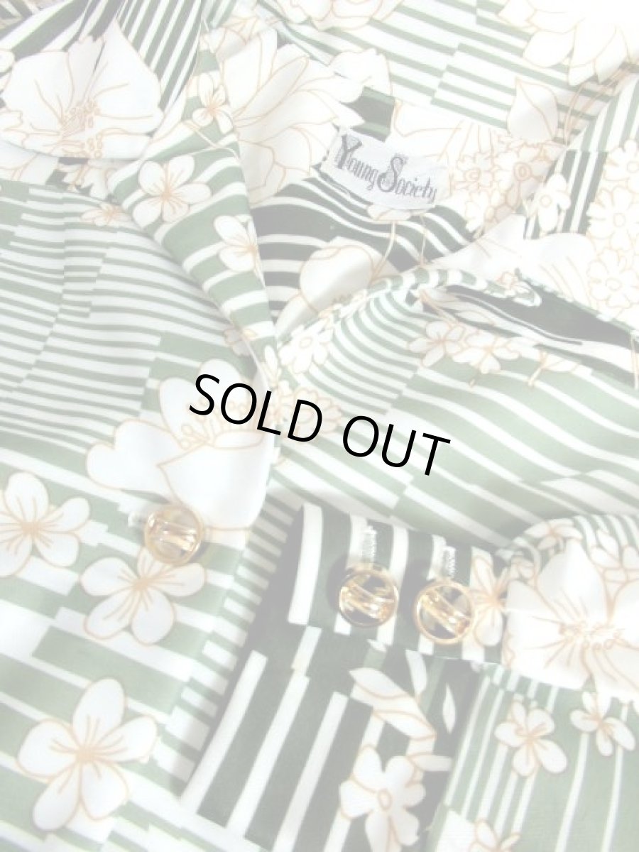 画像17: 花柄 ボーダー 前開き グリーン ホワイト マキシ丈 長袖 レトロ USA古着 ヴィンテージワンピース【7296】 (17)