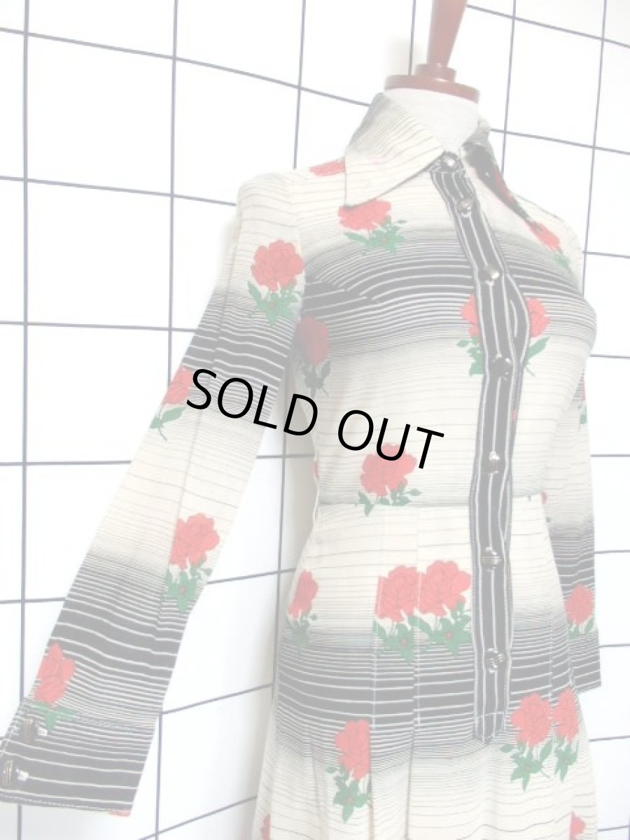 画像4: 薔薇柄 ボーダー 70's 長袖 昭和レトロ 国産古着 レトロワンピース【7304】 (4)