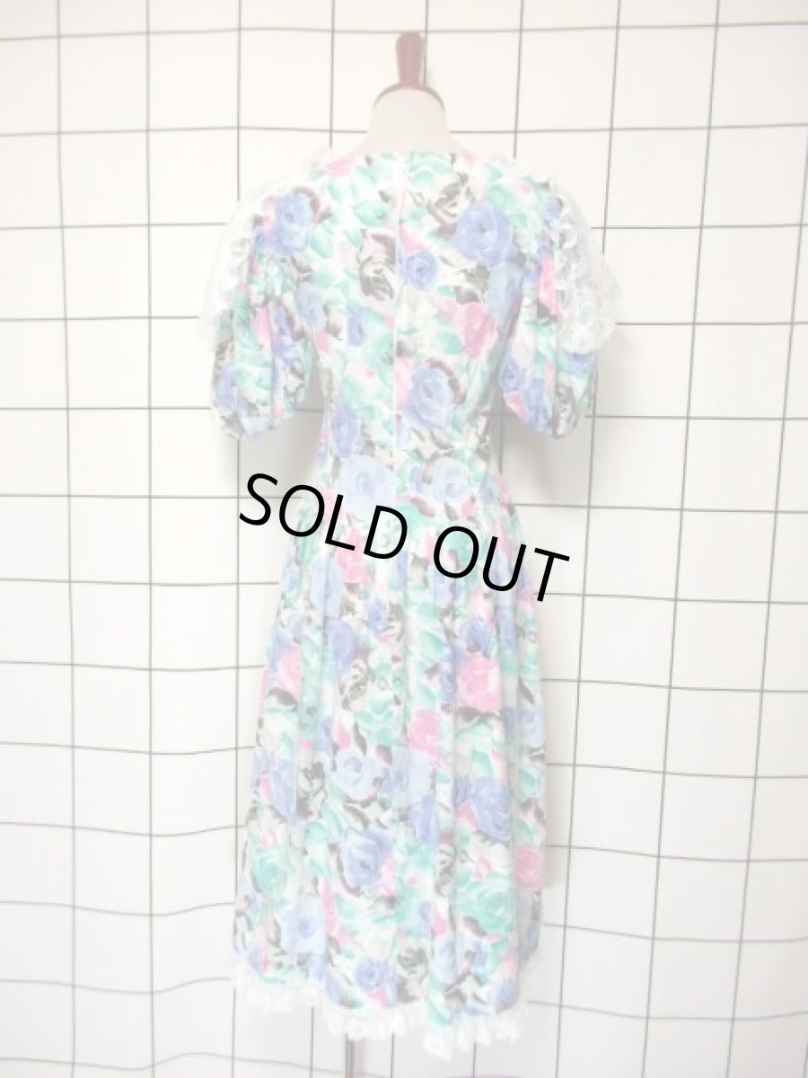 画像5: 花柄 レース装飾 美しいシルエット形成 クラシカル 半袖 レトロ ヨーロッパ古着 ヴィンテージドレス【7320】 (5)