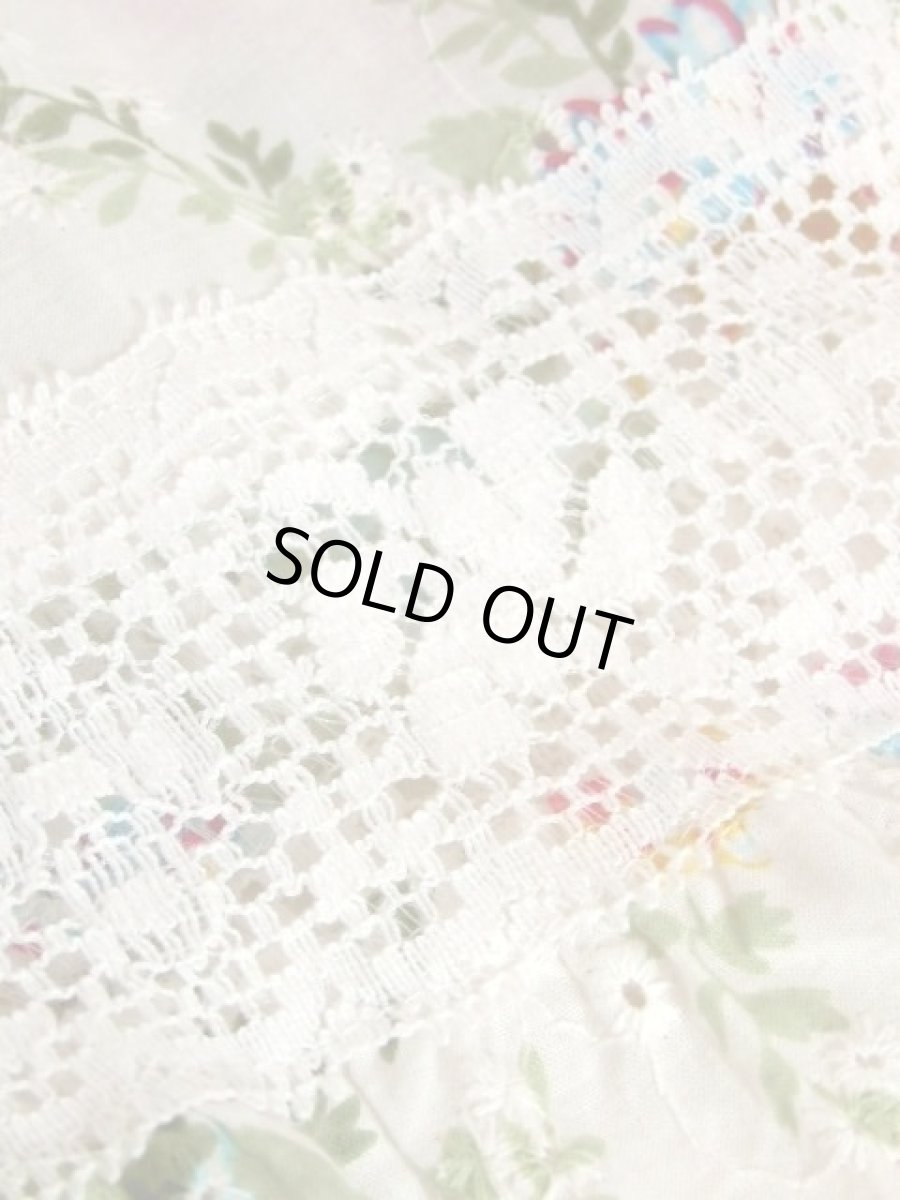 画像15: パーティースタイルにもおすすめ 花柄 レース 小花刺繍 ホワイト 白 レトロ 半袖 USA古着 ヴィンテージドレス【7332】 (15)