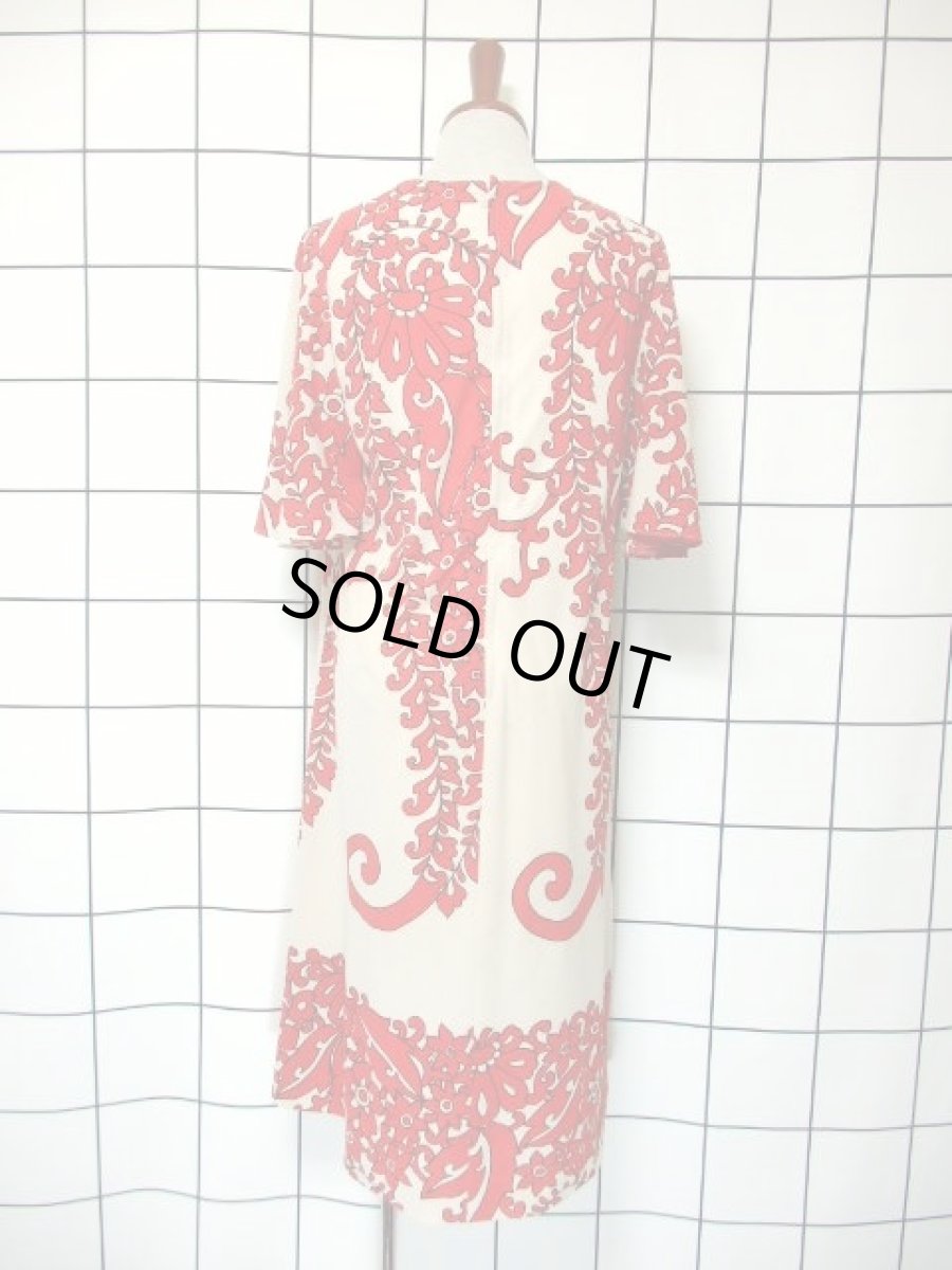 画像5: 70's レトロポップ 花柄モチーフ ヴィンテージ フレア袖 レディース 昭和レトロ 国産古着 レトロワンピース【7342】 (5)