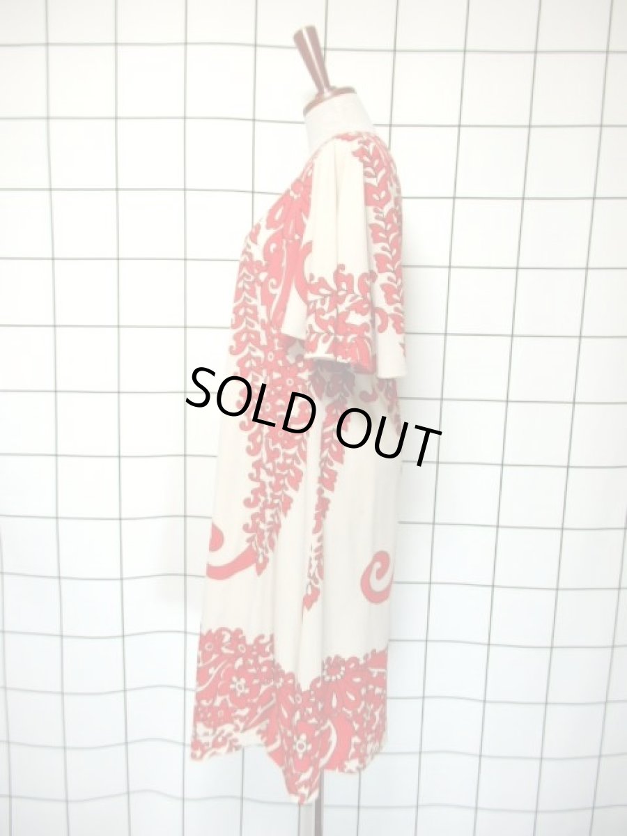 画像7: 70's レトロポップ 花柄モチーフ ヴィンテージ フレア袖 レディース 昭和レトロ 国産古着 レトロワンピース【7342】 (7)