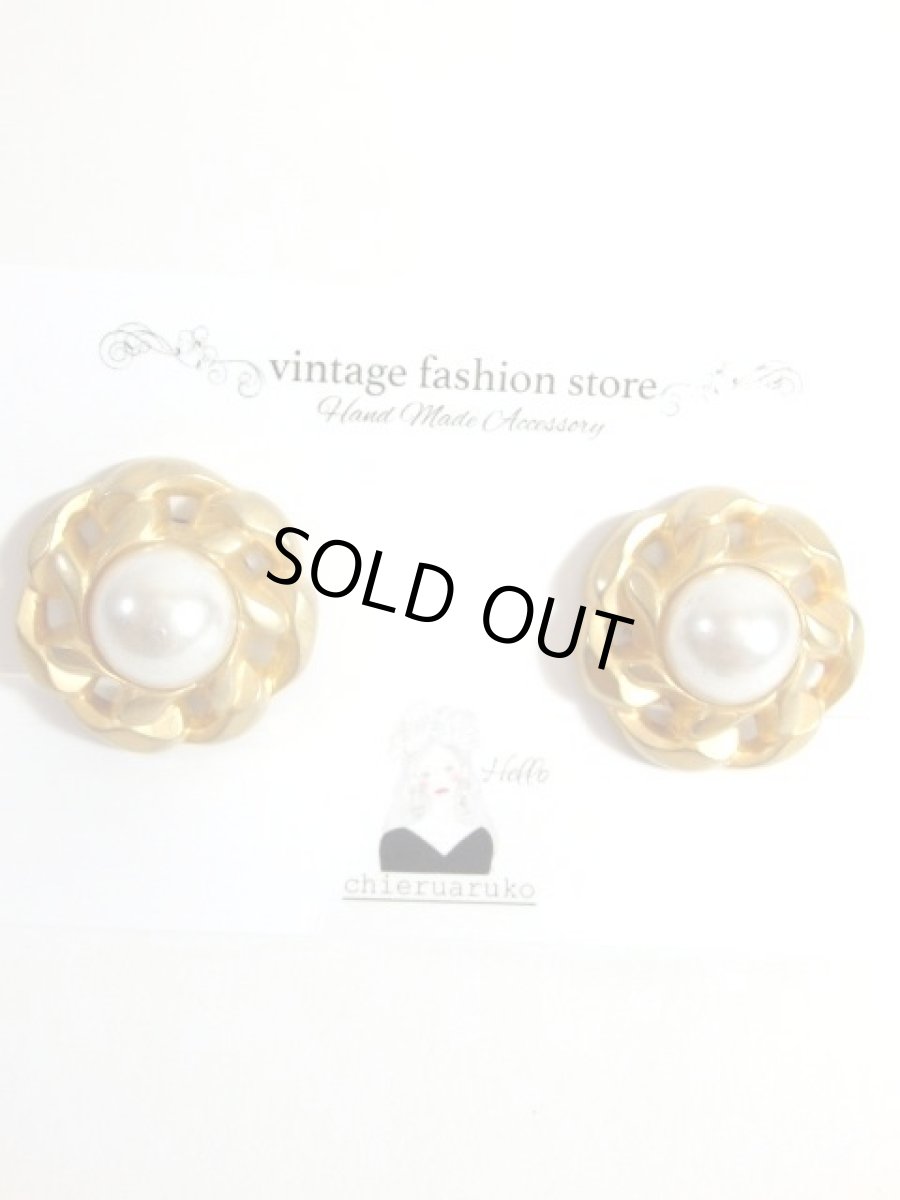 画像2: ハンドメイドアクセサリー ボタンイヤリング レトロヴィンテージパーツ 手作り【7382】 (2)