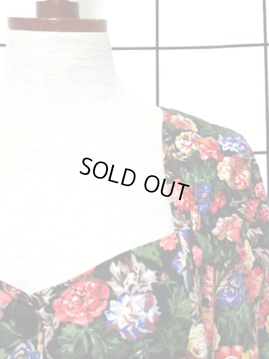 画像10: 花柄 前開き 半袖 レトロ ヨーロッパ古着 ヴィンテージワンピース【7388】 (10)