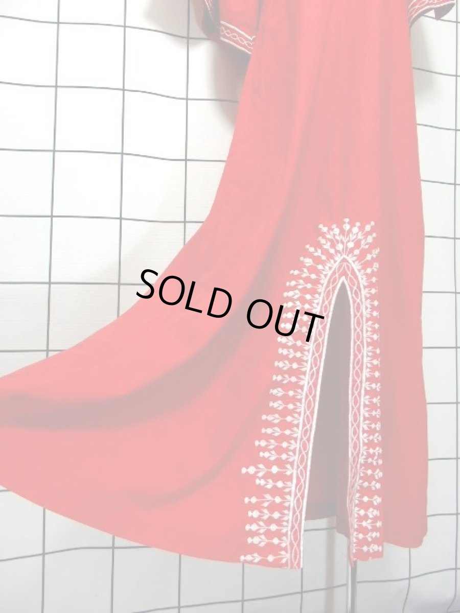 画像11: 刺繍 レッド TALONジッパー スカートスリット フォークロア レトロ USA古着 ヴィンテージ刺繍ドレス【7444】 (11)