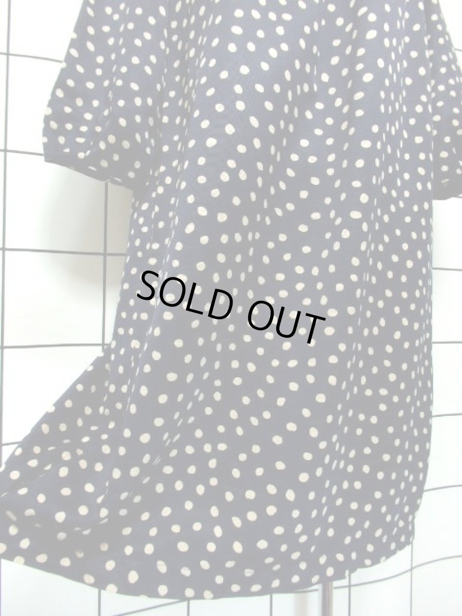 画像12: レトロワンピース ドット柄 ネイビー ふんわり 80年代 古着 (12)