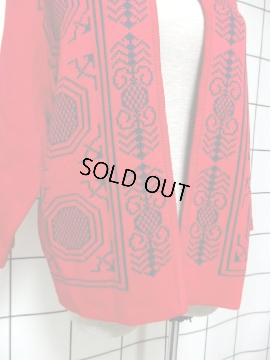 画像9: 羽織り フォークロア柄 レッド ブラック 長袖 レトロ ヨーロッパ古着 ヴィンテージアウター (9)