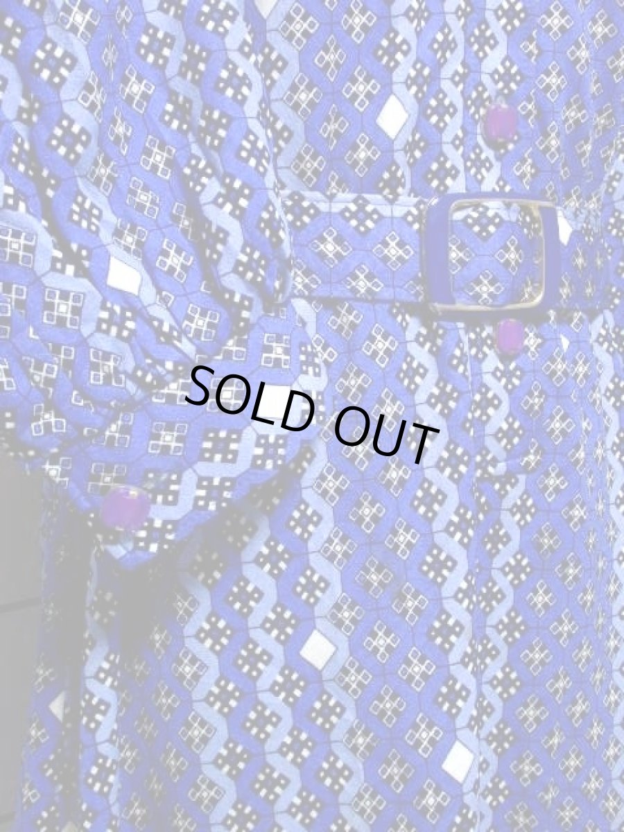 画像12: スクエア柄 ベルト付き ブルー レディース 長袖 昭和レトロ 国産古着 レトロワンピース【7741】 (12)