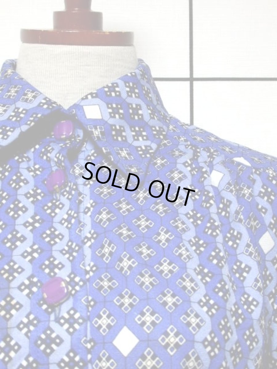 画像11: スクエア柄 ベルト付き ブルー レディース 長袖 昭和レトロ 国産古着 レトロワンピース【7741】 (11)