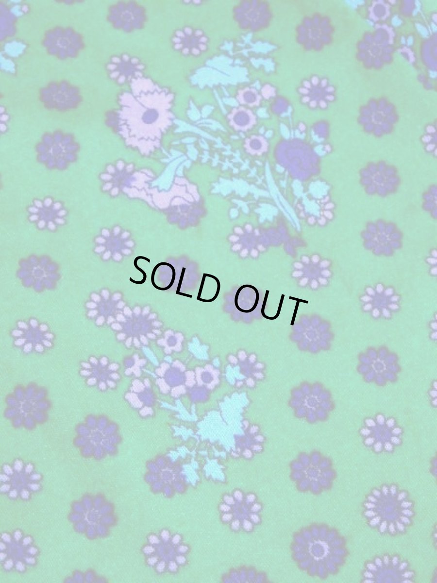 画像15: 花柄 グリーン パープル ブルー レトロ 長袖 ヨーロッパ古着 ヴィンテージワンピース【7757】 (15)