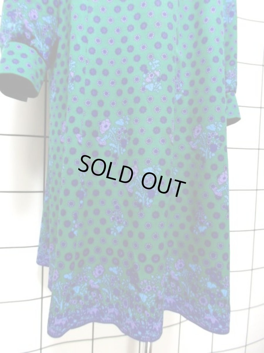 画像13: 花柄 グリーン パープル ブルー レトロ 長袖 ヨーロッパ古着 ヴィンテージワンピース【7757】 (13)