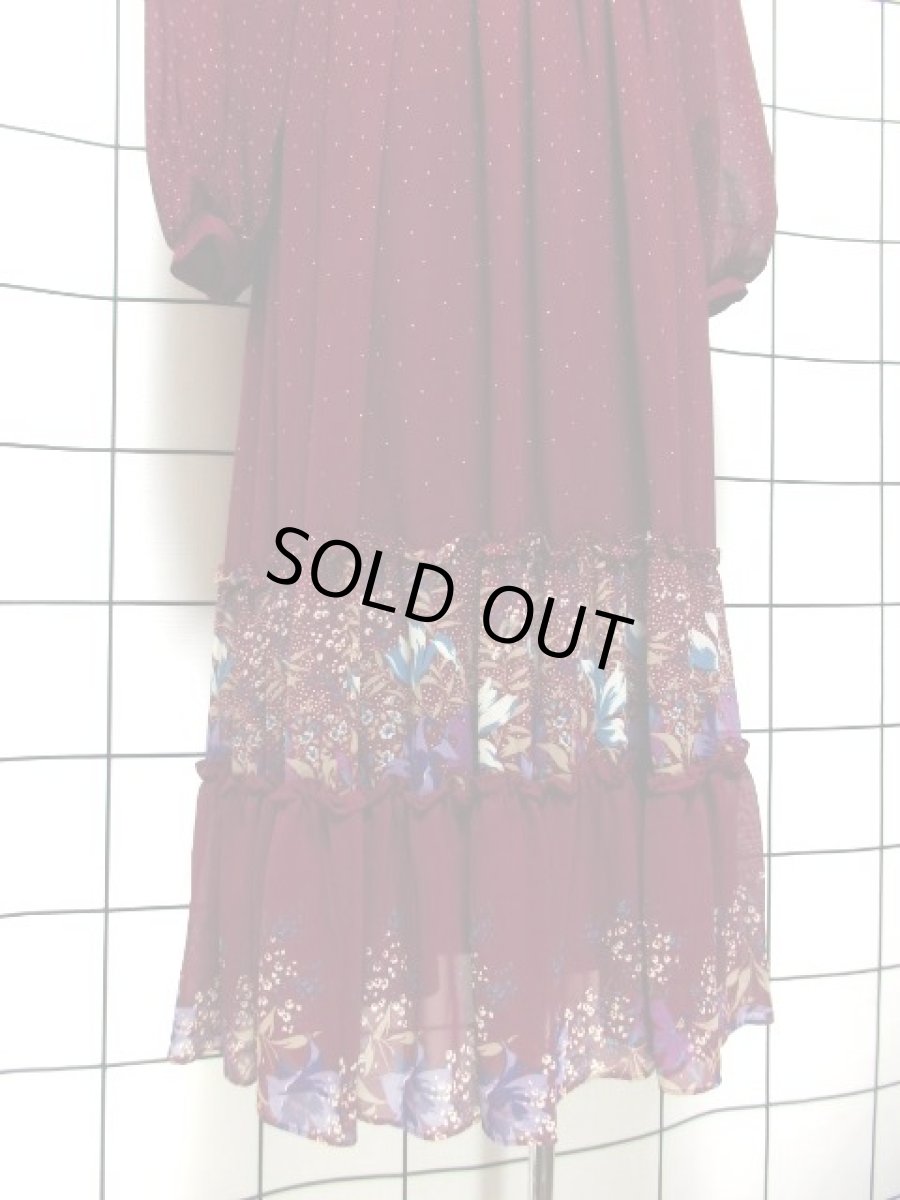 画像11: 花柄 ドット柄 ティアードデザイン 首元リボン ウエストゴム 長袖 昭和レトロ 国産古着 レトロドレス【7763】 (11)