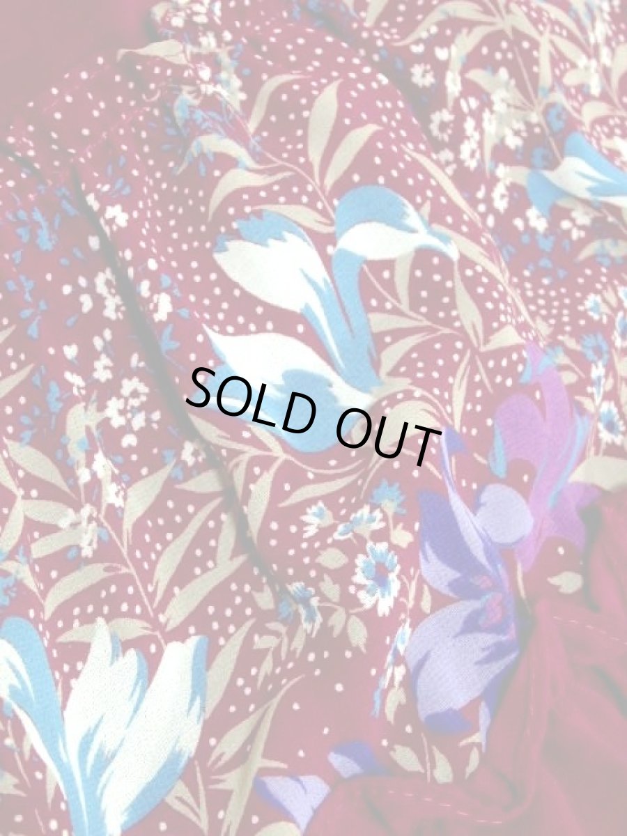 画像16: 花柄 ドット柄 ティアードデザイン 首元リボン ウエストゴム 長袖 昭和レトロ 国産古着 レトロドレス【7763】 (16)