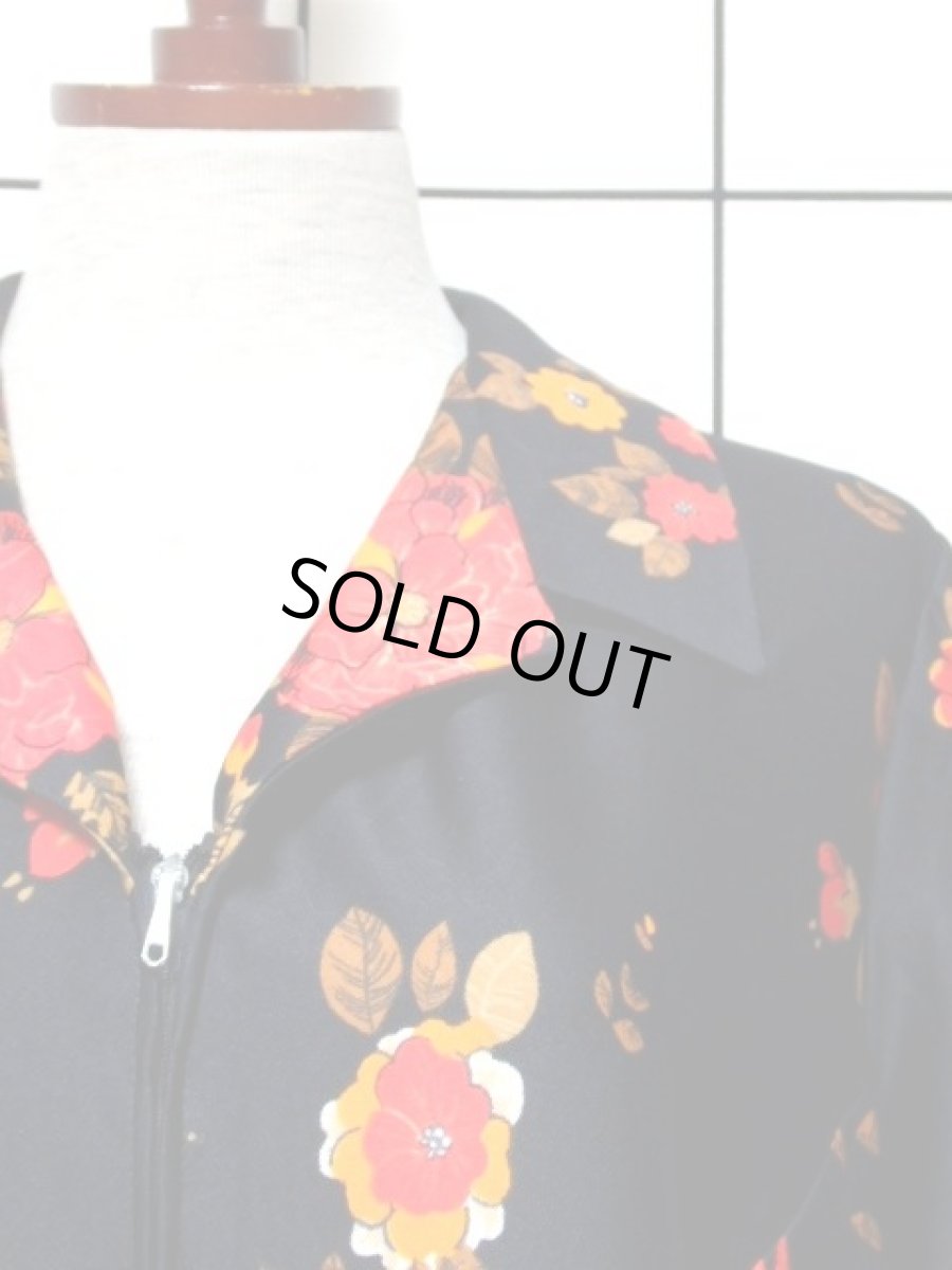 画像9: 花柄 フロントジッパー 70年代 ブラック レトロ 長袖 ヨーロッパ古着 ヴィンテージワンピース【7798】 (9)