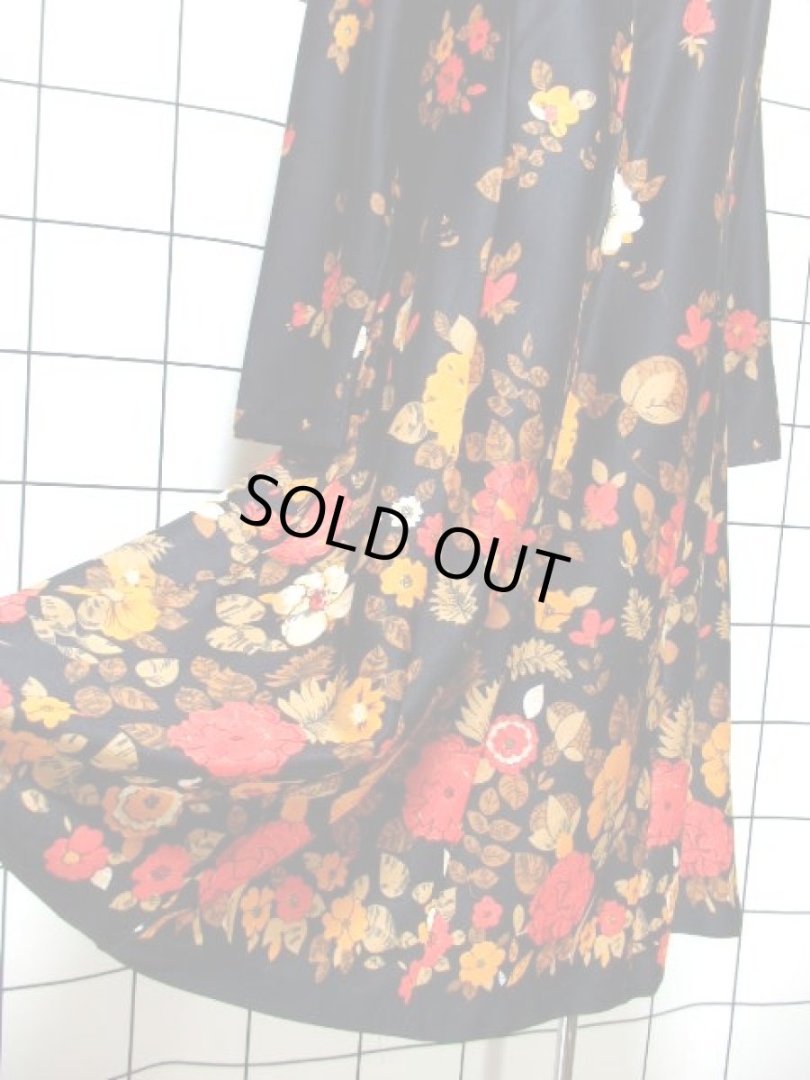 画像11: 花柄 フロントジッパー 70年代 ブラック レトロ 長袖 ヨーロッパ古着 ヴィンテージワンピース【7798】 (11)