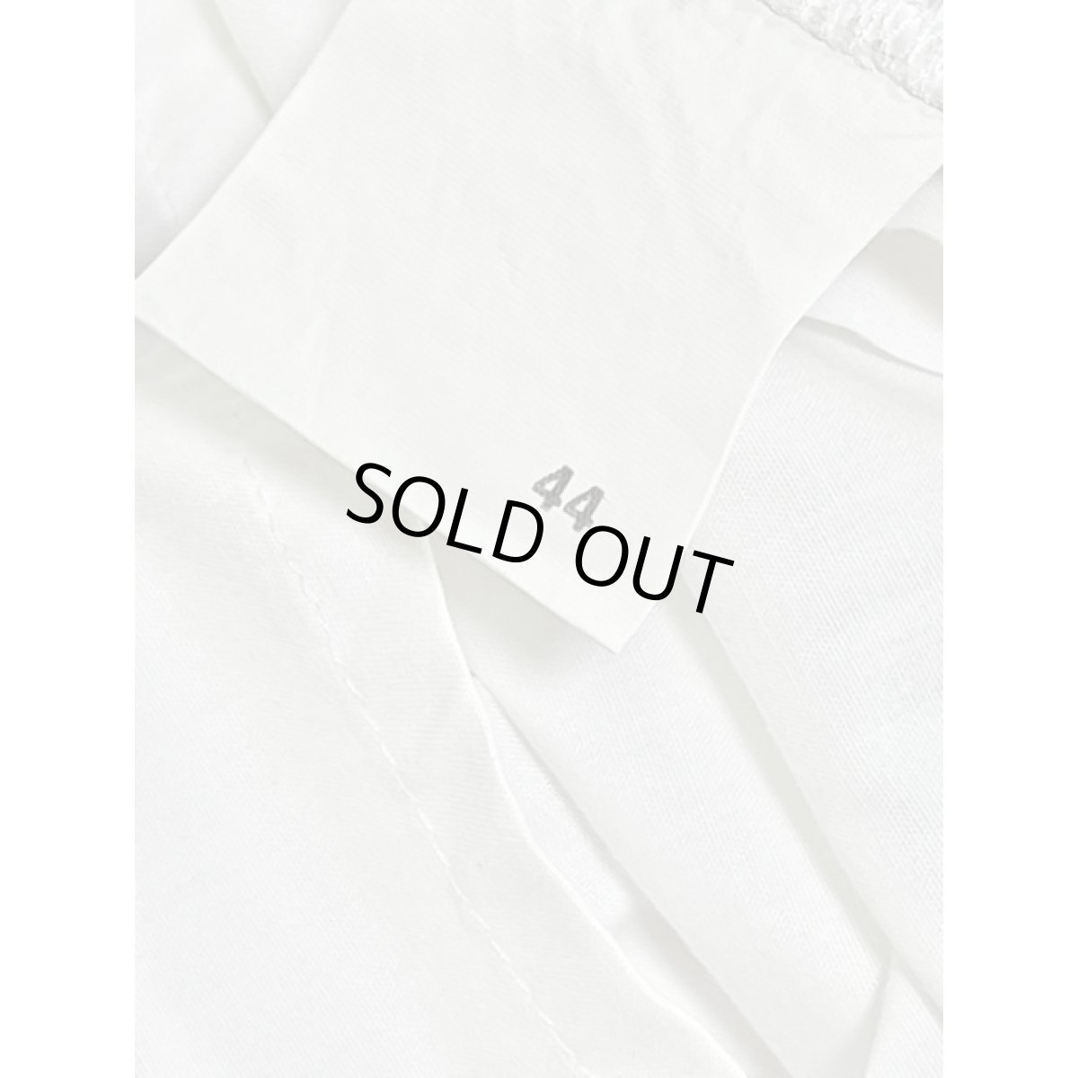 画像13: カットワークレース お花刺繍 ホワイト フリル襟 レトロボタン クラシカル ディアンドル チロルブラウス ドイツ民族衣装 舞台 演奏会 フォークダンス オクトーバーフェスト (13)