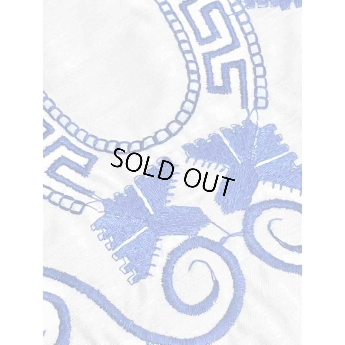 画像11: 青刺繍入り 大きなレトロ襟が可愛い ヨーロッパ古着 ショート丈チュニック【2309】 (11)