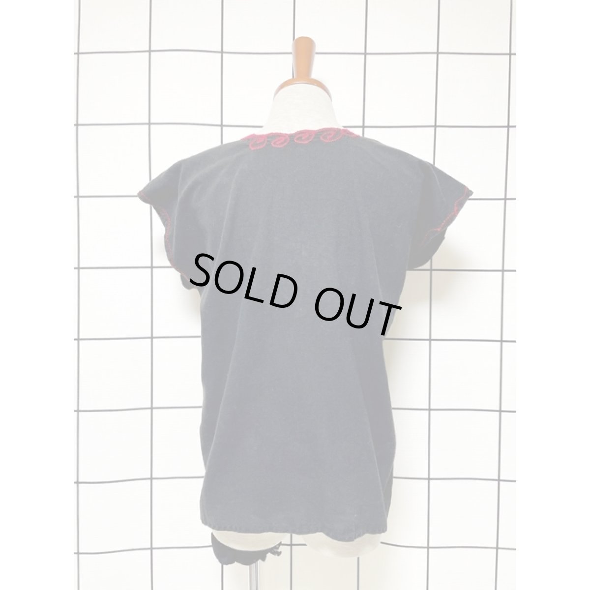 画像5: メキシカンお花刺繍 ブラック カラフルステッチ ノースリーブ フォークロア レトロ USA古着 ヴィンテージ刺繍トップス (5)