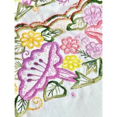 画像12: 花刺繍 ホワイト カラフルステッチ 半袖 フォークロア レトロ ヨーロッパ古着 ヴィンテージ刺繍ブラウス (12)