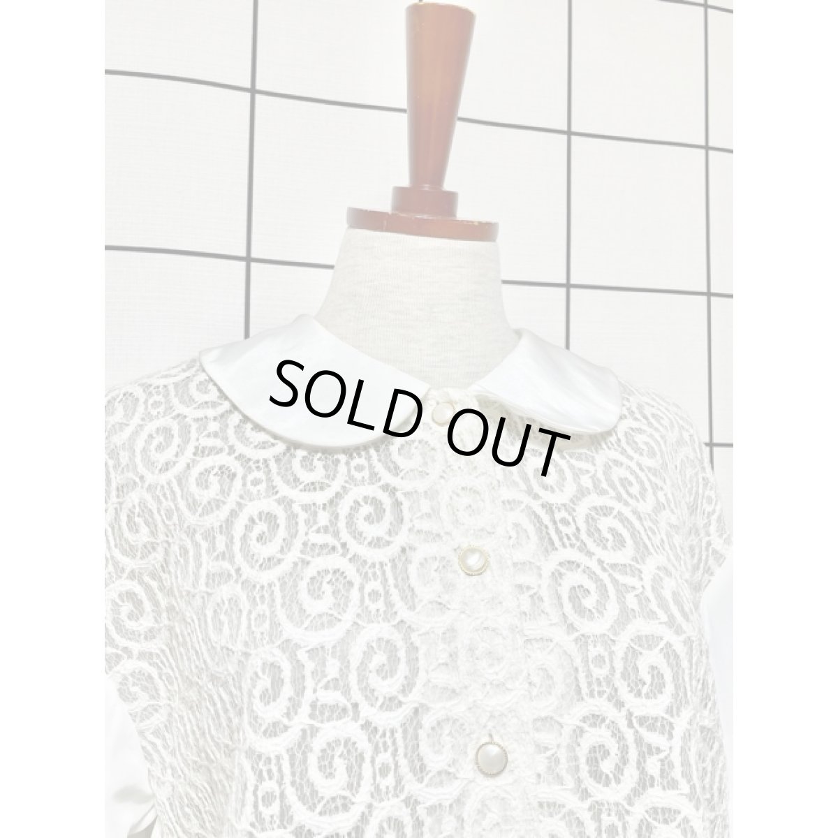 画像3: エレガントなレース切り返しデザイン パール調ボタン 80'sヴィンテージホワイトブラウス (3)