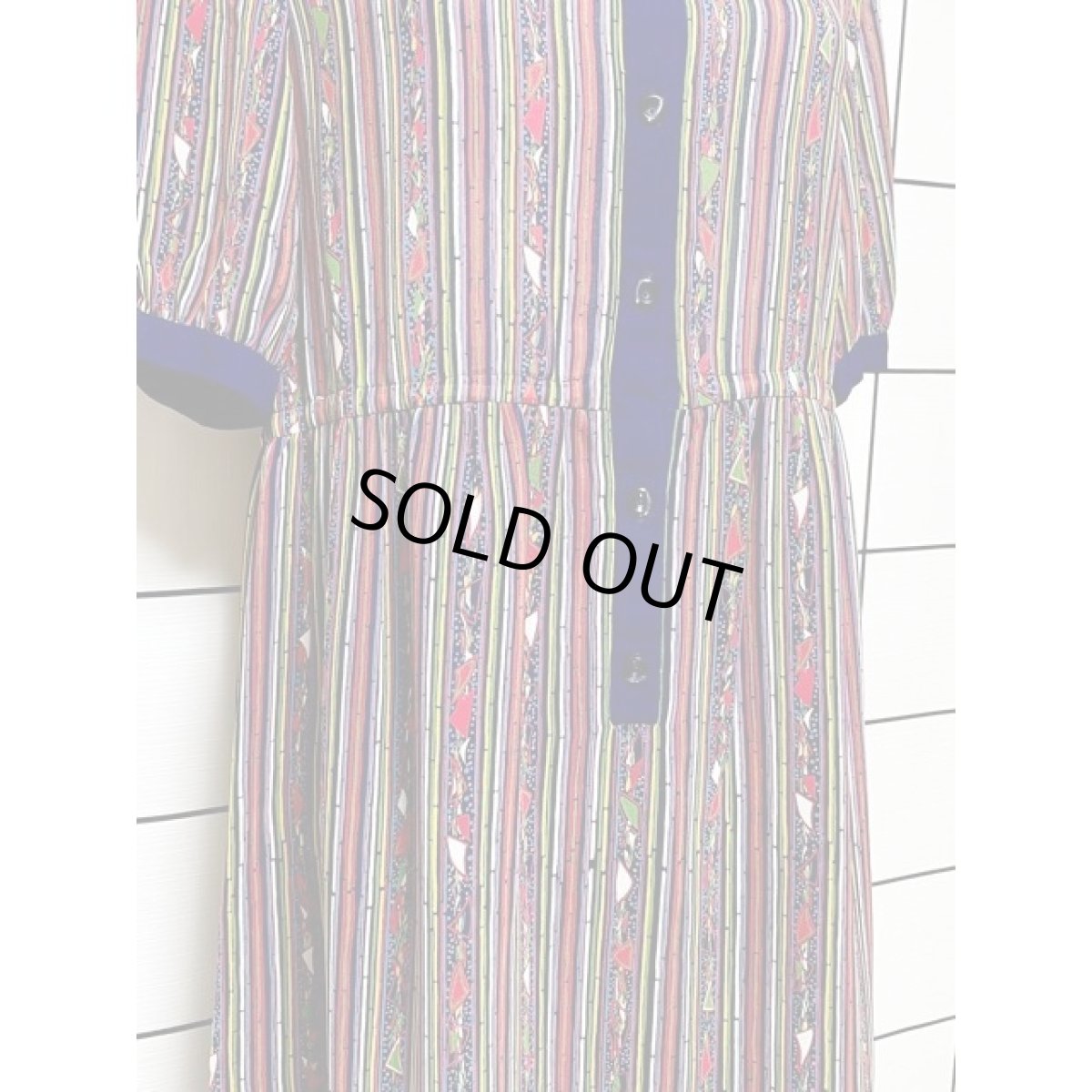 画像9: ストライプ柄 マルチカラー 70年代 半袖 昭和レトロ 国産古着 レトロワンピース 【V7885】 (9)