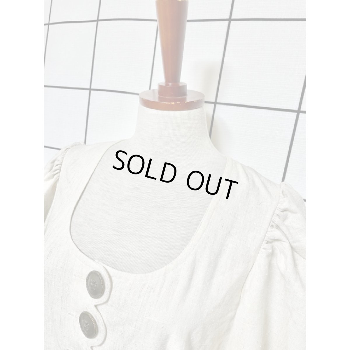 画像7: リネン ベージュ 無地 袖あり 前開き クラシカル ディアンドル チロルワンピース ドイツ民族衣装 舞台 演奏会 フォークダンス オクトーバーフェスト 【7229】 (7)