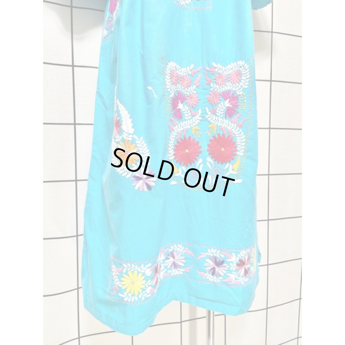 画像11: メキシカン刺繍 ライトブルー フォークロア 半袖 レトロ USA古着 ヴィンテージメキシカンドレス (11)