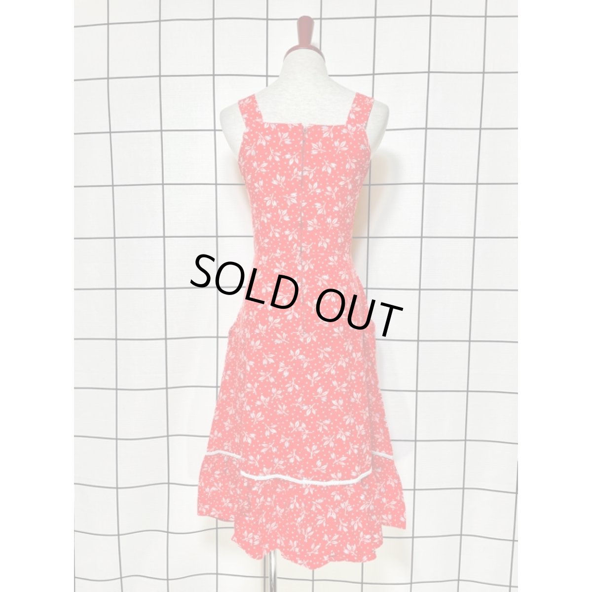 画像5: ドット柄 リーフ柄 テープ装飾 レッド ノースリーブ レトロ ガーリー ヨーロッパ古着 ヴィンテージワンピース (5)