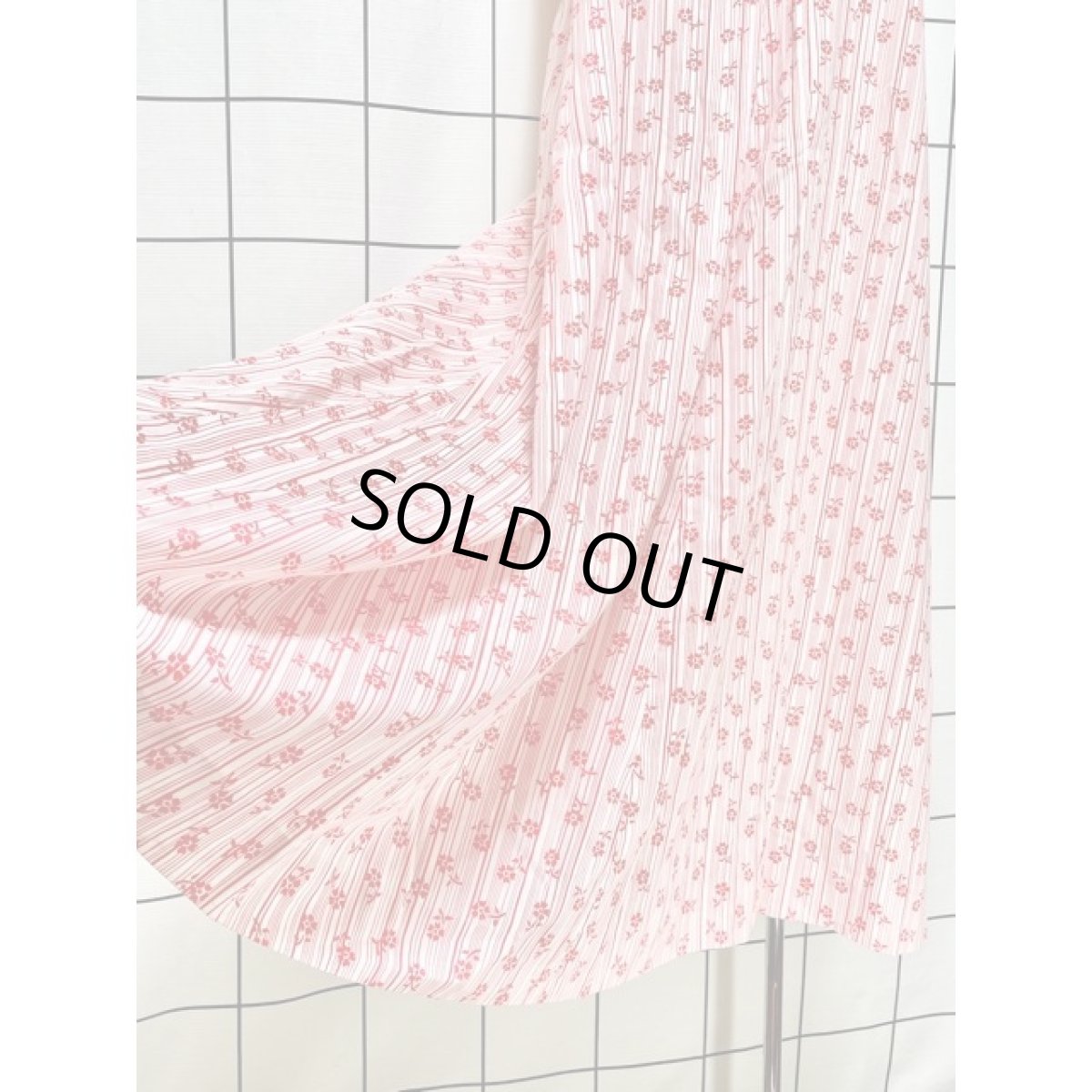 画像11: USA古着　ストライプ柄×小花柄♪アンティークリボン×お花レース装飾!!レトロガーリーアンティークワンピース (11)