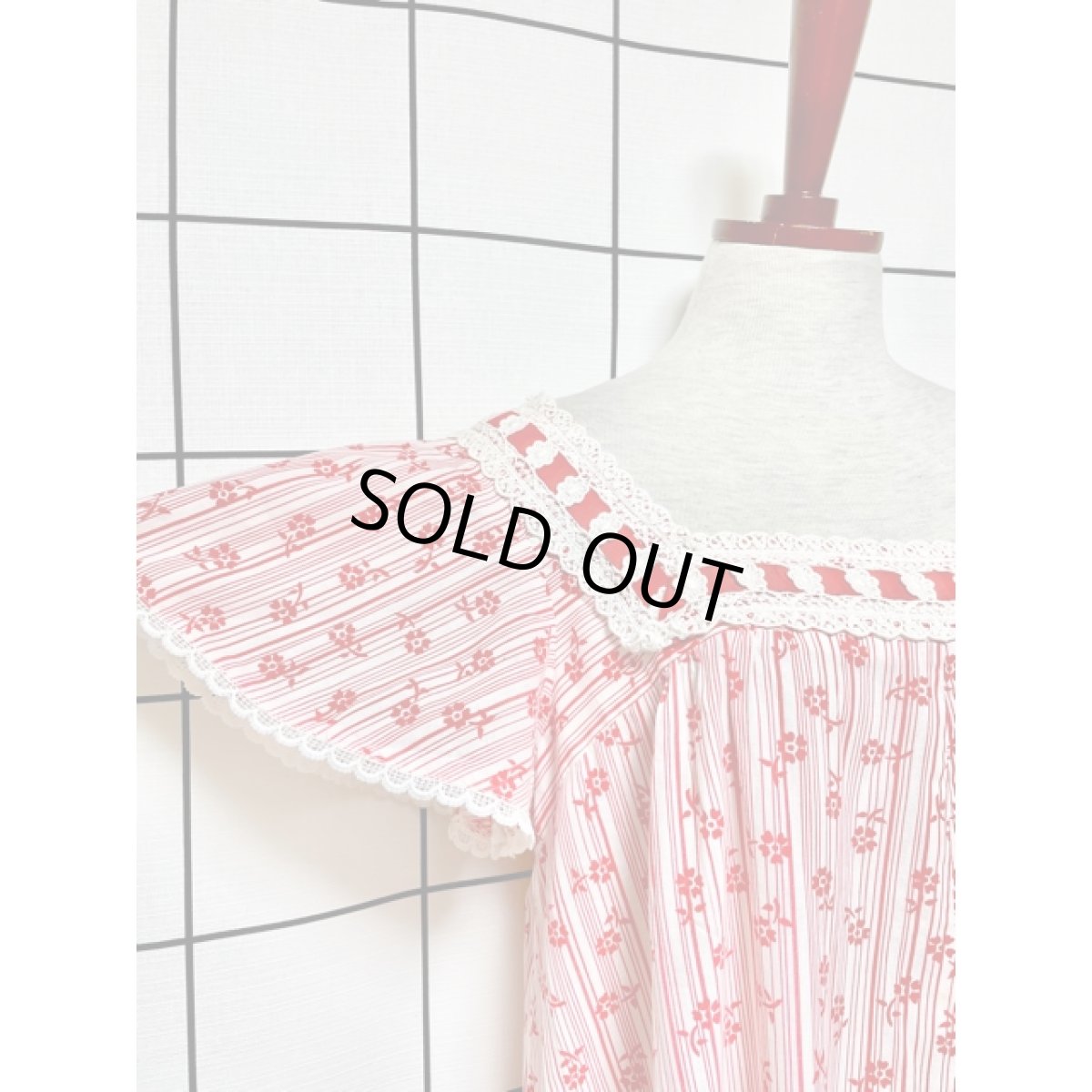 画像4: USA古着　ストライプ柄×小花柄♪アンティークリボン×お花レース装飾!!レトロガーリーアンティークワンピース (4)