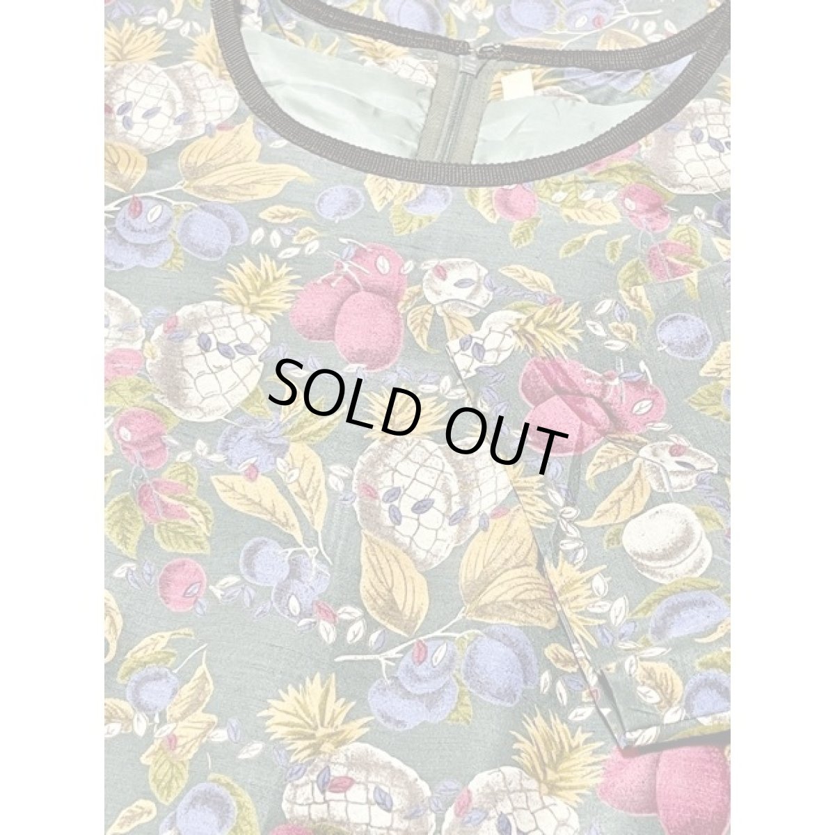 画像14: レナウン 木の実柄 プリーツ 半袖 昭和レトロ 国産古着 レトロワンピース【7920】 (14)