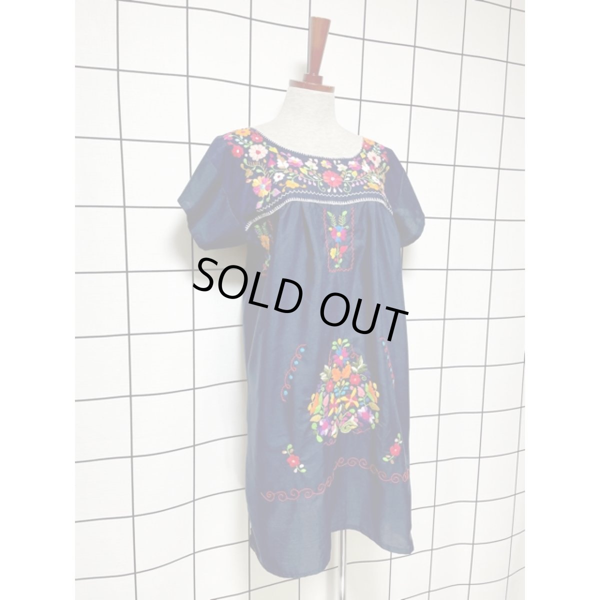 画像7: メキシカン刺繍 濃いめのネイビー フォークロア 半袖 レトロ USA古着 ヴィンテージメキシカンドレス【V7929】 (7)