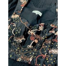 画像12: チロルワンピース スパンコール ドイツ民族衣装 オクトーバーフェスト (12)