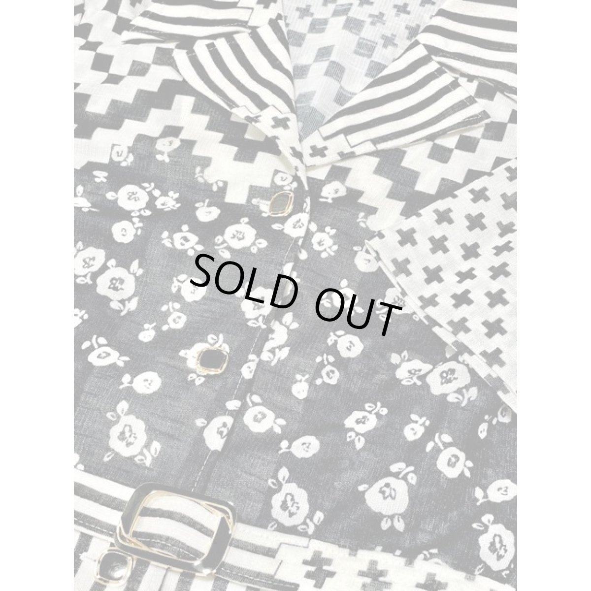 画像11: レトロワンピース 70's バックル付ベルトセット ストライプ 花柄 バイカラー ブラック ホワイト 半袖 古着 (11)