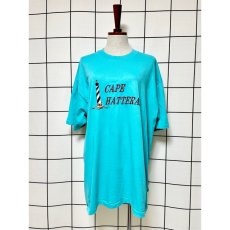 画像1: CAPEHATTERAS Hanes 刺繍 灯台 英字 ガーリー 半袖 レトロ USA古着 ヴィンテージ Tシャツ (1)