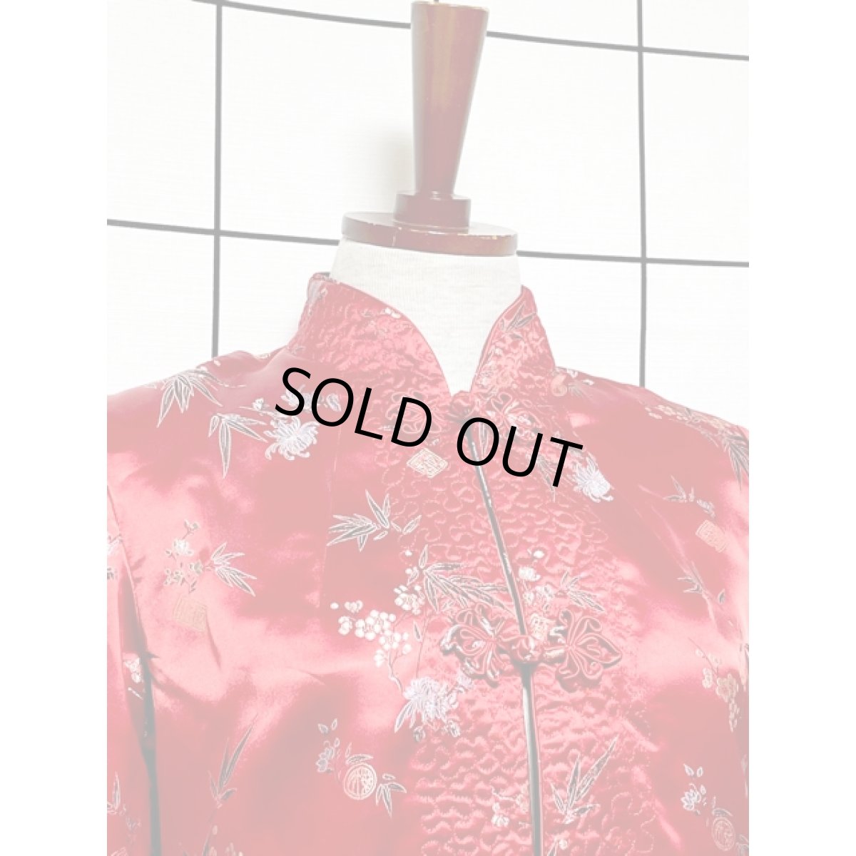 画像3: チャイナボタン 花柄 レッド ポケット付 レトロ レディース 古着 長袖 シャツ ヴィンテージチャイナブラウス (3)