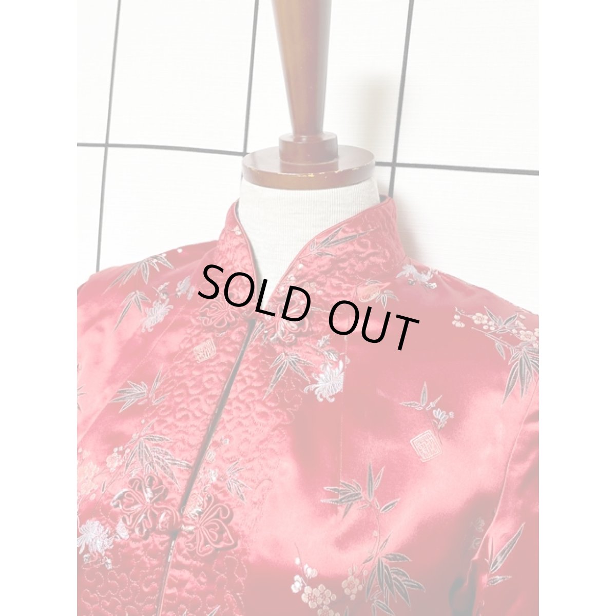 画像7: チャイナボタン 花柄 レッド ポケット付 レトロ レディース 古着 長袖 シャツ ヴィンテージチャイナブラウス (7)