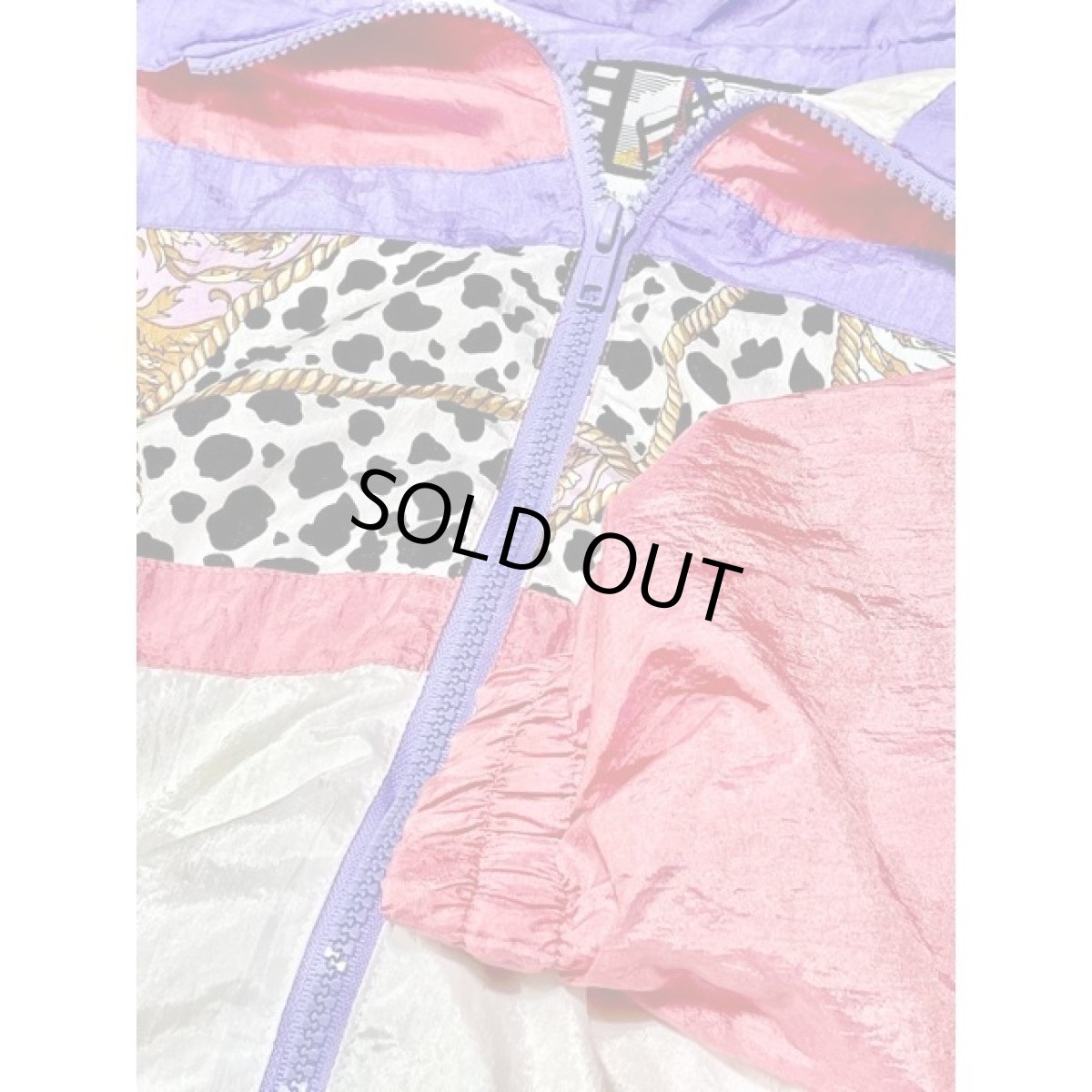 画像11: スカーフ柄 ピンク ホワイト パープル ジップアップ USA古着 ブルゾン ジャンパー ヴィンテージナイロンジャケット (11)