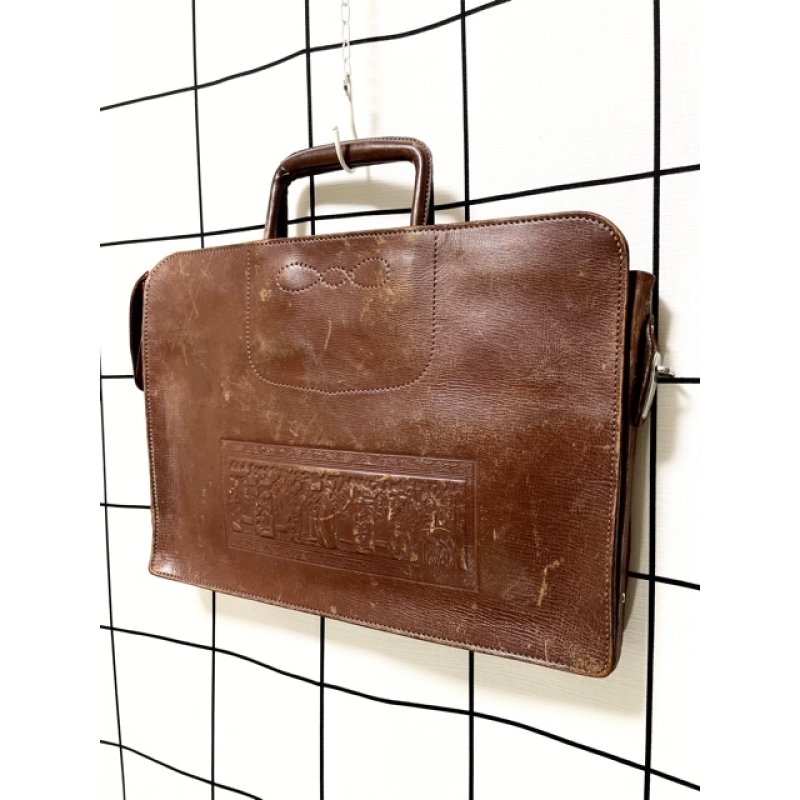 型押し ブラウン 本革レザー 重厚感 レディース レトロ ハンド 鞄
