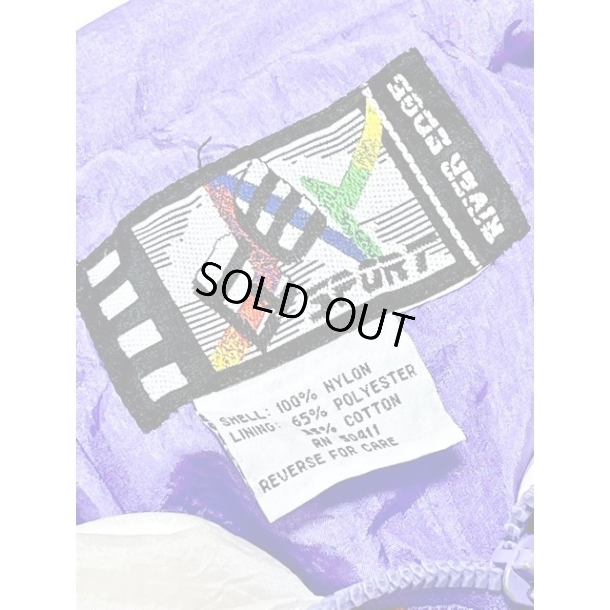 画像16: スカーフ柄 ピンク ホワイト パープル ジップアップ USA古着 ブルゾン ジャンパー ヴィンテージナイロンジャケット (16)