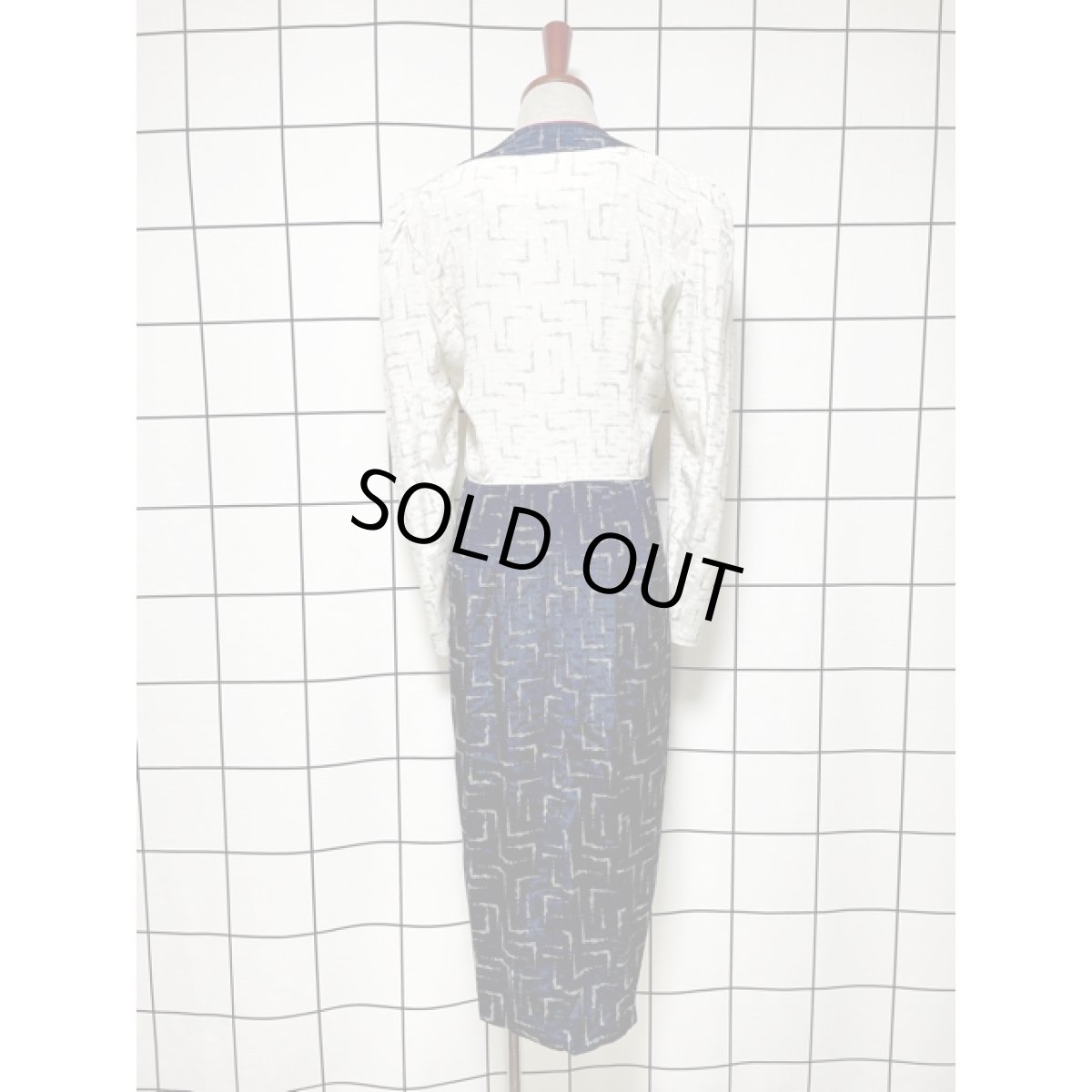 画像5: ホワイト ネイビー 切り替えし イカリ型ボタン 長袖 レトロ USA古着 ヴィンテージワンピース (5)