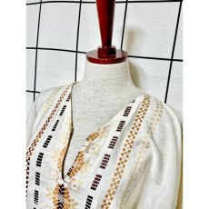 画像7: Guatemala グアテマラ 刺繍 オフホワイト 長袖 フォークロア レトロ USA古着 ヴィンテージ刺繍ブラウス (7)