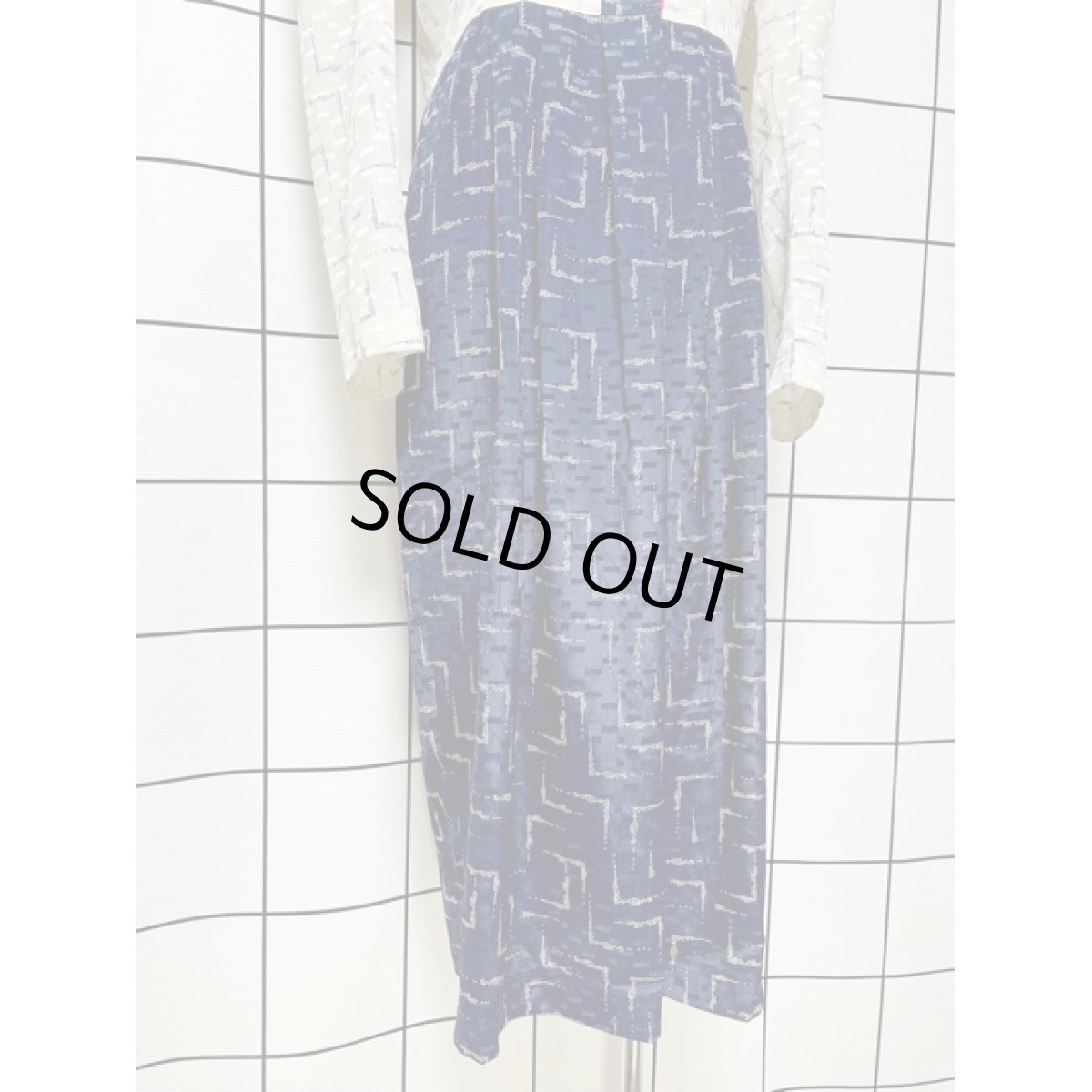 画像9: ホワイト ネイビー 切り替えし イカリ型ボタン 長袖 レトロ USA古着 ヴィンテージワンピース (9)