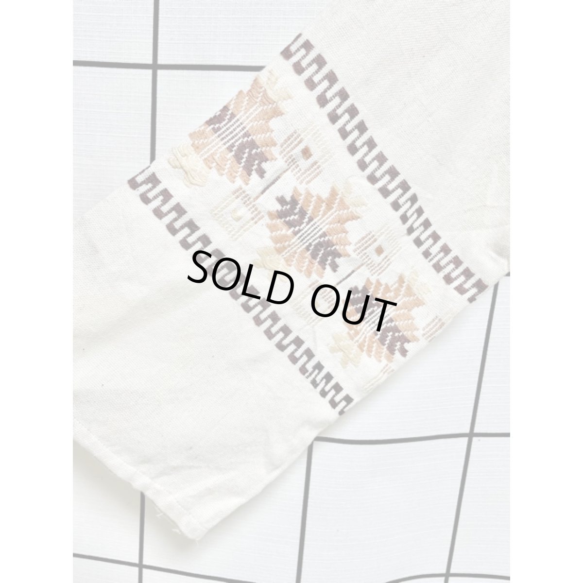 画像8: Guatemala グアテマラ 刺繍 オフホワイト 長袖 フォークロア レトロ USA古着 ヴィンテージ刺繍ブラウス (8)